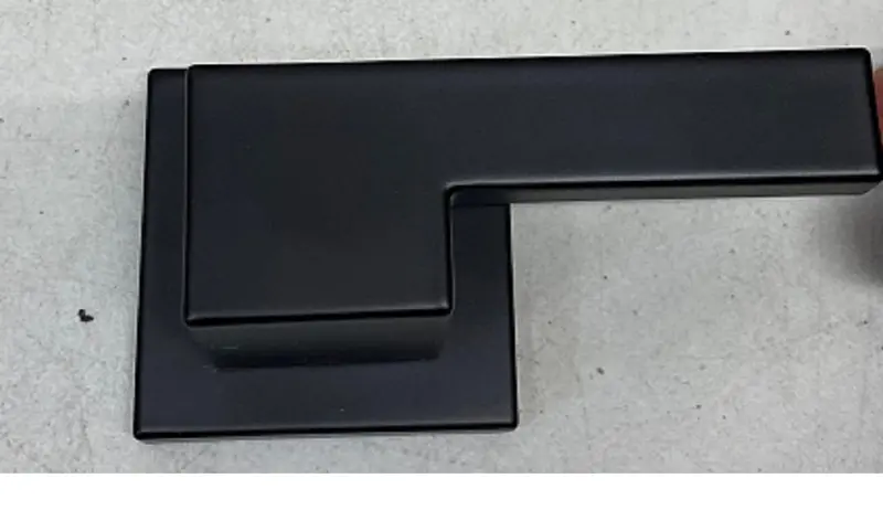 Brizo T66680-Bl Lavatory Faucet – Matte Black Finish 1