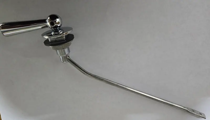 St. Thomas Creations F-63.500 Left-Hand Front-Mount Tank Adapter 1